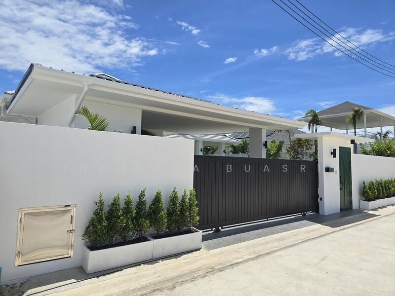 Botanica Hua Hin : โบทานิกา หัวหิน, ประจวบคีรีขันธ์, 542 Thap Tai, ทับใต้, หัวหิน, ประจวบคีรีขันธ์, 256 ตร.ม., วิลล่า ขาย, โดย Netsakaw Thongsritep, 500140604 - DDproperty.com