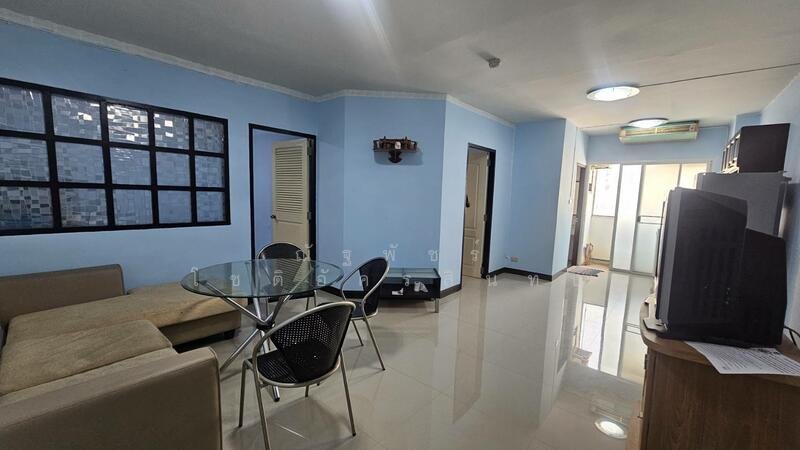 ขาย - Sathon Suites : คอนโด สาทรสวีท, กรุงเทพ