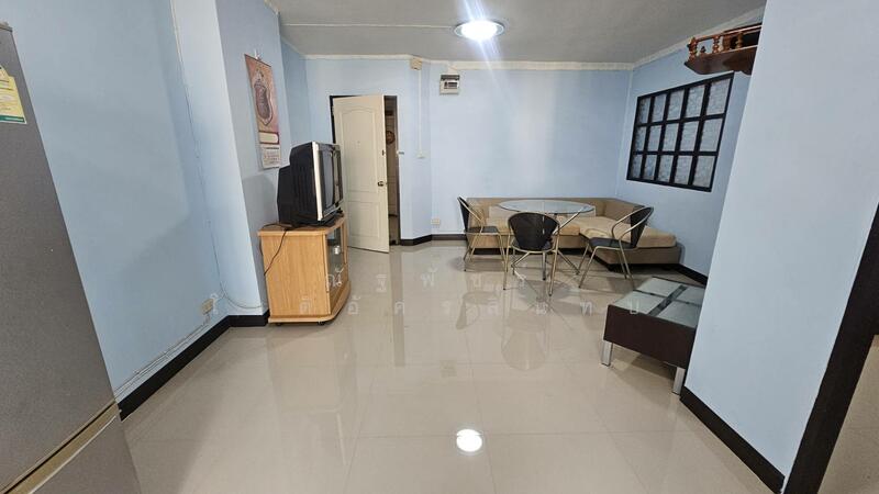 ขาย - Sathon Suites : คอนโด สาทรสวีท, กรุงเทพ