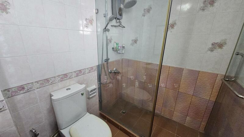 ขาย - Sathon Suites : คอนโด สาทรสวีท, กรุงเทพ