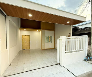 ขาย - ทาวน์เฮาส์ขายในพัทยาเหนือ, ชลบุรี