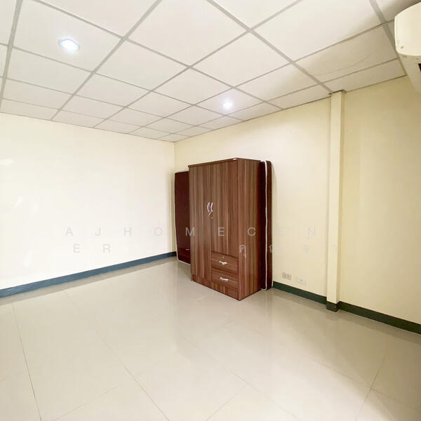 บ้านเช่า12ห้องนอน บ้านเดี่ยว2ชั้น 82ตรว. ซ.บางแวก17, กรุงเทพ, บางแวก, ภาษีเจริญ, กรุงเทพ, 350 ตร.ม., บ้านเดี่ยว ขาย, โดย AJHOMECENTER  - คุณจ๋า, 500141020 - DDproperty.com