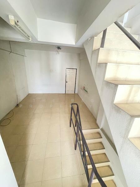 โกลเด้นเพลส เครือสหพัฒน์ (Golden Place) ชลบุรี, ชลบุรี, หนองขาม, ศรีราชา, ชลบุรี, 120 ตร.ม., ตึกแถว-อาคารพาณิชย์ ขาย, โดย The Best Property   กิ๊ก, 500141135 - DDproperty.com