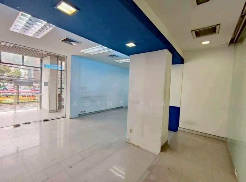 For Rent - Office space for rent on Rama IV Road, near MRT Hua Lamphong (SPSAD3802), Bangkok