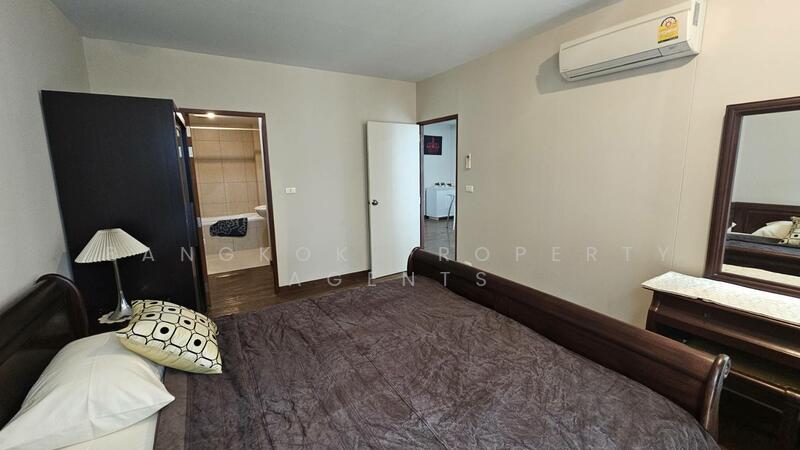 Von Napa Sukhumvit 38, Bangkok, Soi Sukhumvit 38, Phra Kanong, Khlong Toei, Bangkok, 1 Bedroom, 52 sqm, Condo For Rent, by BANGKOK PROPERTY AGENTS, 500141259 - DDproperty.com