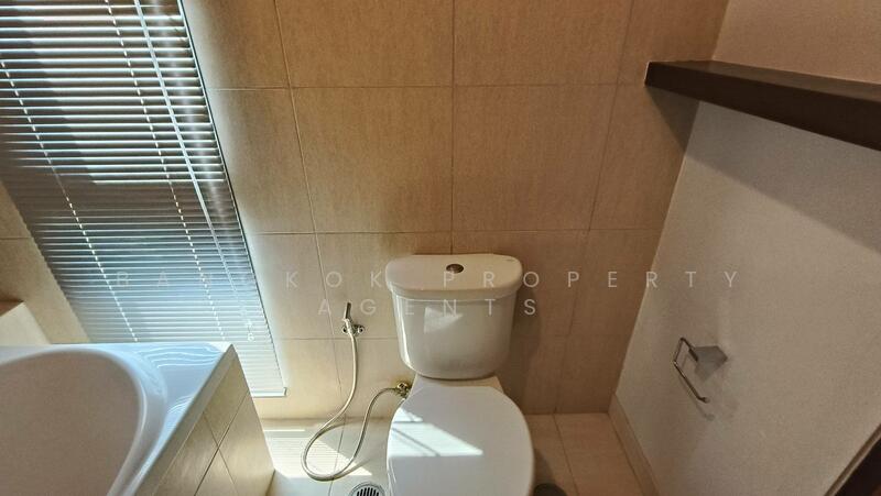 Von Napa Sukhumvit 38, Bangkok, Soi Sukhumvit 38, Phra Kanong, Khlong Toei, Bangkok, 1 Bedroom, 55 sqm, Condo For Rent, by BANGKOK PROPERTY AGENTS, 500141289 - DDproperty.com