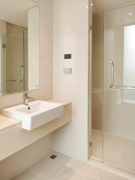 ขาย - Le Luk Condominium : เลอ ลักซ์ คอนโดมิเนียม, กรุงเทพ