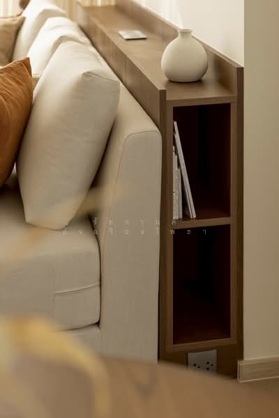 The Strand Thonglor, Bangkok, 36 Soi Sukhumvit 55, Khlong Tan Nua, Watthana, Bangkok, 2 Bedrooms, 90 sqm, Condo For Sale, by รัชกานต์ อัจฉริยะโพธา, 500141393 - DDproperty.com