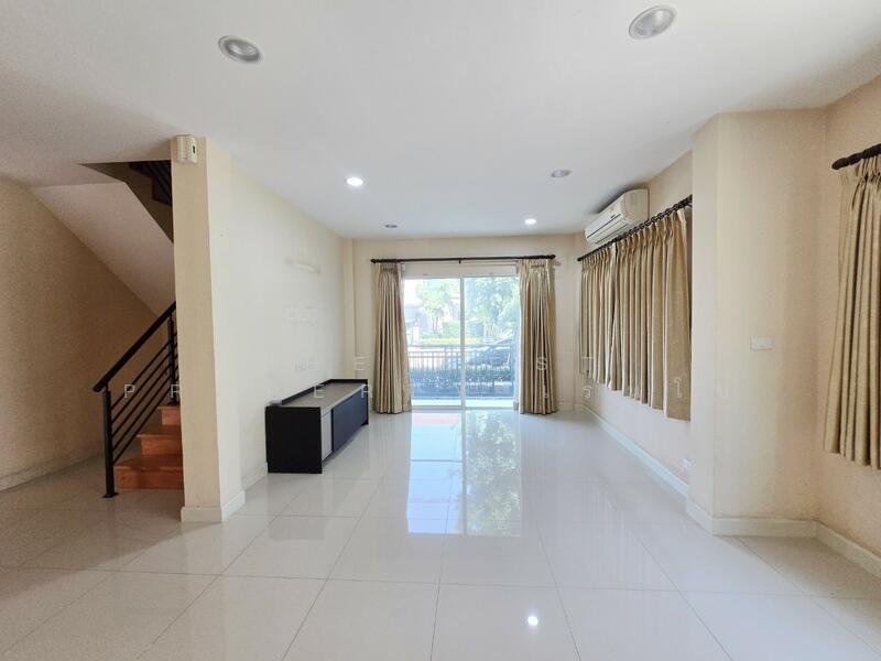 For Sale - Life Bangkok Boulevard Wongwaen-Rama 9, Bangkok