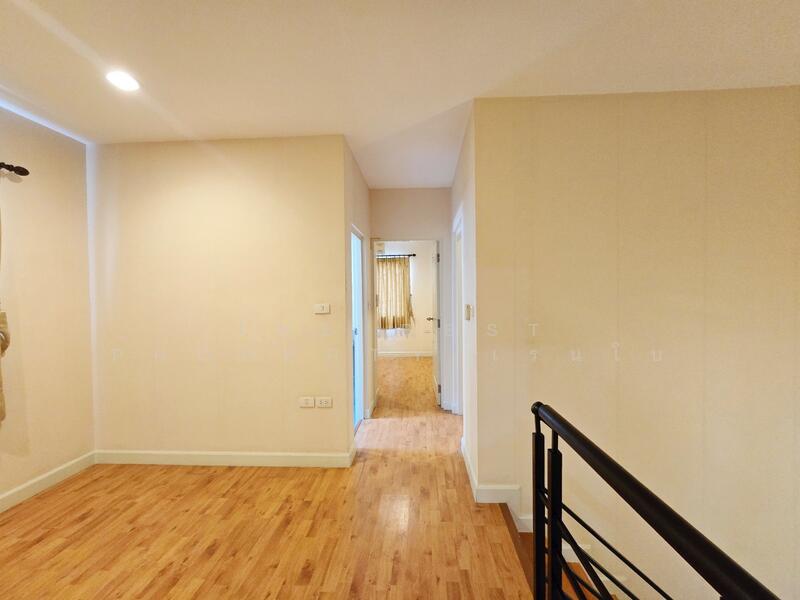 For Sale - Life Bangkok Boulevard Wongwaen-Rama 9, Bangkok