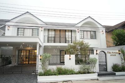 ขาย - บ้านสวย นาคนิวาส 48 แยก 14, กรุงเทพ