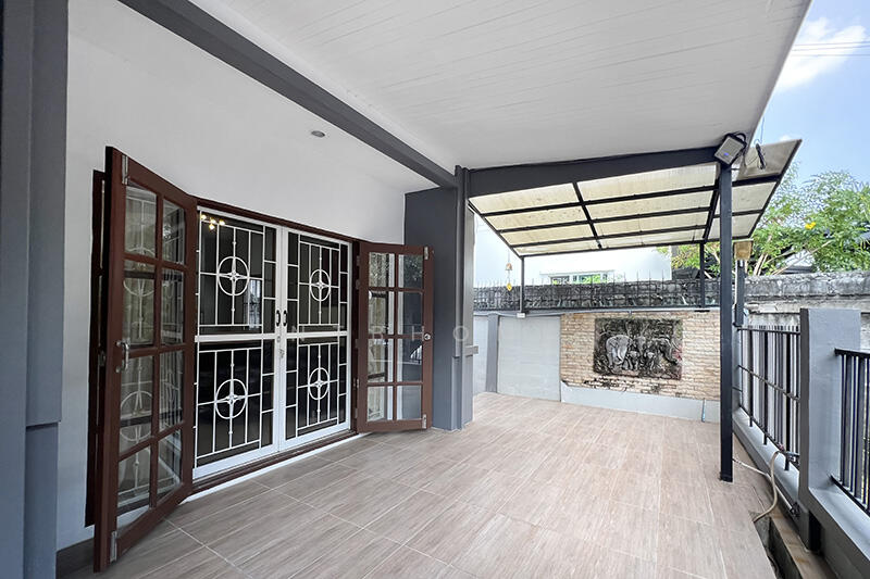 บุรีรมย์ วงแหวน-ปิ่นเกล้า, Nonthaburi, Plai Bang, Bang Kruai, Nonthaburi, 3 Bedrooms, 150 sqm, Semi-Detached House (Twin House) For Sale, by NTBHOME, 500141471 - DDproperty.com