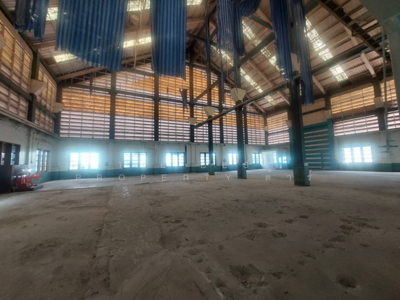 ขาย - อาคารพาณิชย์พร้อมโกดังพระประแดง สมุทรปราการ, สมุทรปราการ