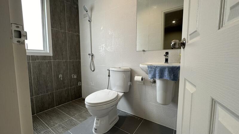 Vista Park Ratchada-Ramindra, Bangkok, Ratchada-Ramintra Road, Ram Inthra, Khan Na Yao, Bangkok, 4 Bedrooms, 178 sqm, Townhouse For Sale, by คุณ อนาคต ( อนาคต ), 500141485 - DDproperty.com