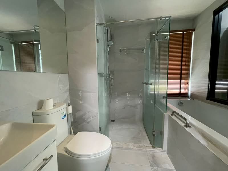 For Sale - Rhythm Ekkamai, Bangkok