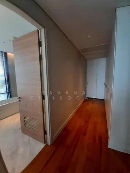 ให้เช่า - Sindhorn Residence : สินธร เรสซิเดนซ์ หลังสวน, กรุงเทพ