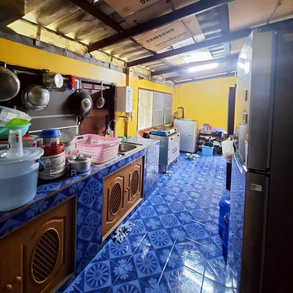 บ้านไม้2ชั้นพร้อมที่ดิน ซ.พหลโยธิน54/1 แยก4-29 (แม่จีน), กรุงเทพ, คลองถนน, สายไหม, กรุงเทพ, 70 ตร.ม., บ้านเดี่ยว ขาย, โดย AJHOMECENTER - คุณโป้ง, 500141620 - DDproperty.com