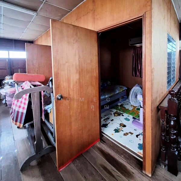 บ้านไม้2ชั้นพร้อมที่ดิน ซ.พหลโยธิน54/1 แยก4-29 (แม่จีน), กรุงเทพ, คลองถนน, สายไหม, กรุงเทพ, 70 ตร.ม., บ้านเดี่ยว ขาย, โดย AJHOMECENTER - คุณโป้ง, 500141620 - DDproperty.com