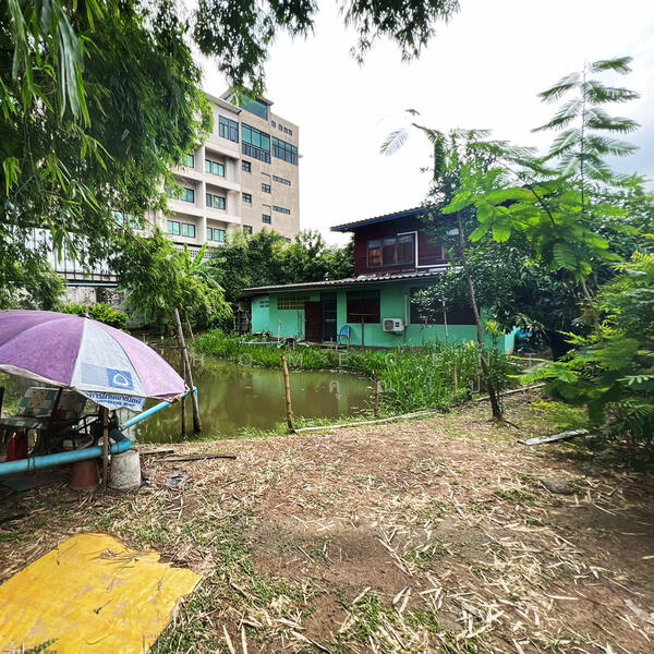 บ้านไม้2ชั้นพร้อมที่ดิน ซ.พหลโยธิน54/1 แยก4-29 (แม่จีน), กรุงเทพ, คลองถนน, สายไหม, กรุงเทพ, 70 ตร.ม., บ้านเดี่ยว ขาย, โดย AJHOMECENTER - คุณโป้ง, 500141620 - DDproperty.com