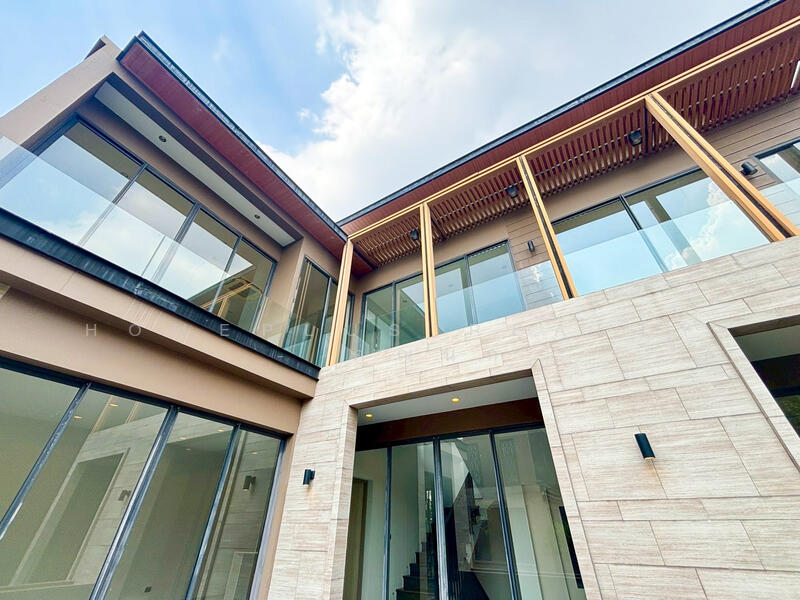 Vana Residence Rama9 – Srinakarin, Bangkok, 89 Sri Nakharin-Rom Klao Road, Hua Mak, Bang Kapi, Bangkok, 4 Bedrooms, 400 sqm, Single Detached House For Sale, by HOMEPLUS REALTY - คุณนก, 500141659 - DDproperty.com