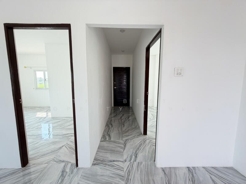 For Sale - ที่ดินพร้อมสิ่งปลูกสร้างลาดบัวหลวง พระนครศรีอยุธยา, Phra Nakhon Si Ayutthaya