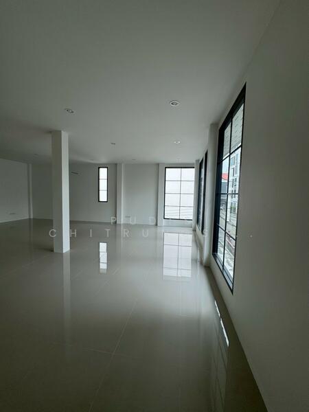 Commercial Building for Rent – Soi Ratchawithi, Bangkok, Thanon Phaya Thai, Ratchathewi, Bangkok, , 136 sqm, Shophouse For Rent, by Pudis Chitrungsakorn, 500141725 - DDproperty.com