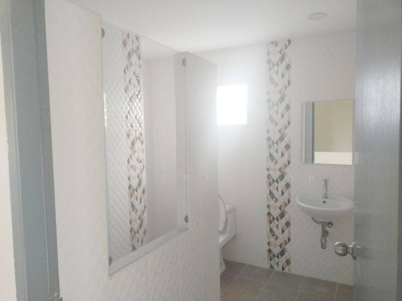 สินทวี แกรนด์ วิลล์ ประชาอุทิศ 90, Samut Prakan, Ban Khlong Suan, Phra Samut Jadee, Samut Prakan, 3 Bedrooms, 150 sqm, Semi-Detached House (Twin House) For Sale, by The Best Property ก้อย, 500141765 - DDproperty.com