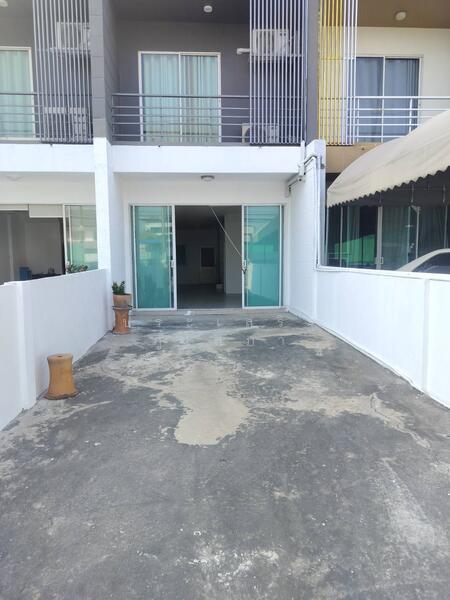 ให้เช่า - ทาวน์โฮม งามวงศ์วาน ประชาชื่น, กรุงเทพ