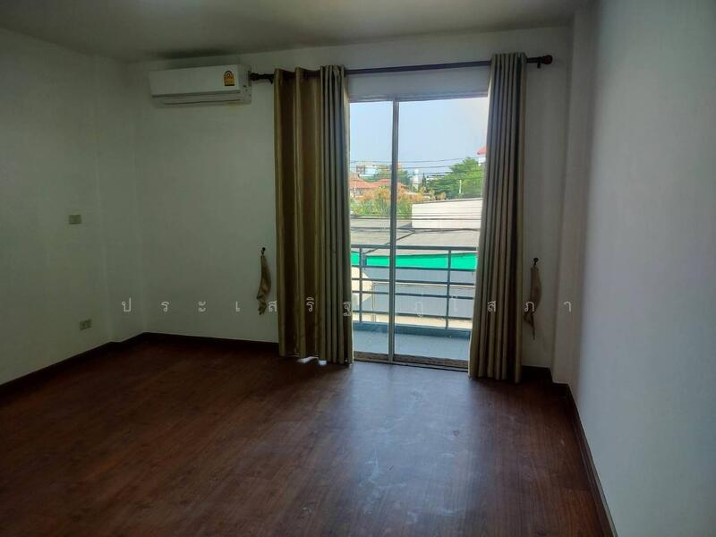 ให้เช่า - ทาวน์โฮม งามวงศ์วาน ประชาชื่น, กรุงเทพ