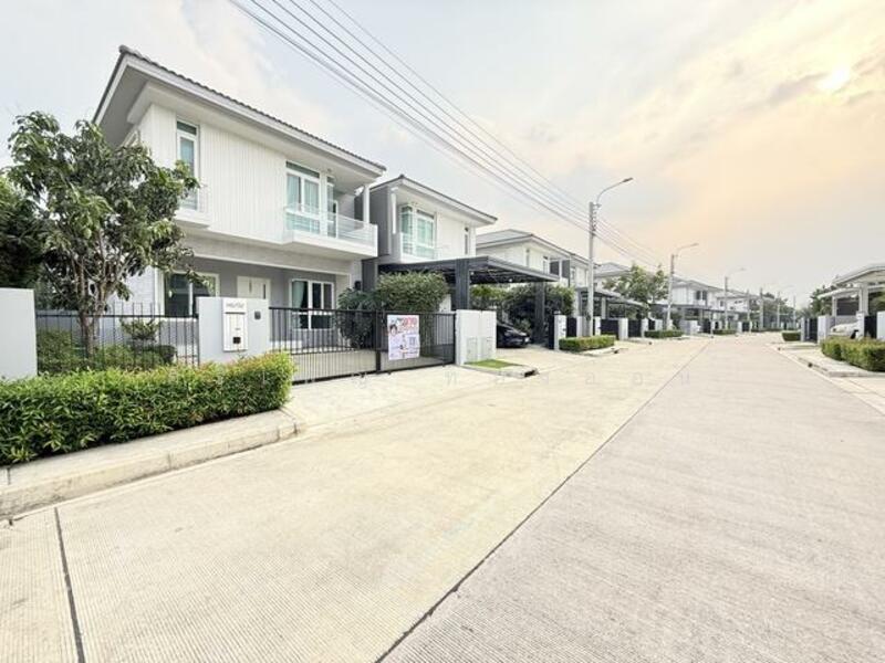 inizio 4 ปิ่นเกล้า วงแหวน, Nonthaburi, Sala Klang, Bang Kruai, Nonthaburi, 3 Bedrooms, 149 sqm, Semi-Detached House (Twin House) For Sale, by ศิริเพ็ญ ทองอ่อน, 500141850 - DDproperty.com