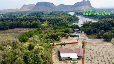 ขาย - บ้านติดเขา กาญจนบุรี ใกล้แม่น้ำแควน้อย 2 ไร่ 1 งาน, กาญจนบุรี