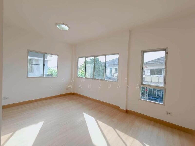 Baan Promptpat Greennova Ramindra‎ : บ้านพร้อมพัฒน์ กรีนโนวา รามอินทรา, กรุงเทพ, ถนนหทัยราษฎร์, สามวาตะวันตก, คลองสามวา, กรุงเทพ, 140 ตร.ม., บ้านแฝด ขาย, โดย Sawitree Khwanmuang, 500141869 - DDproperty.com