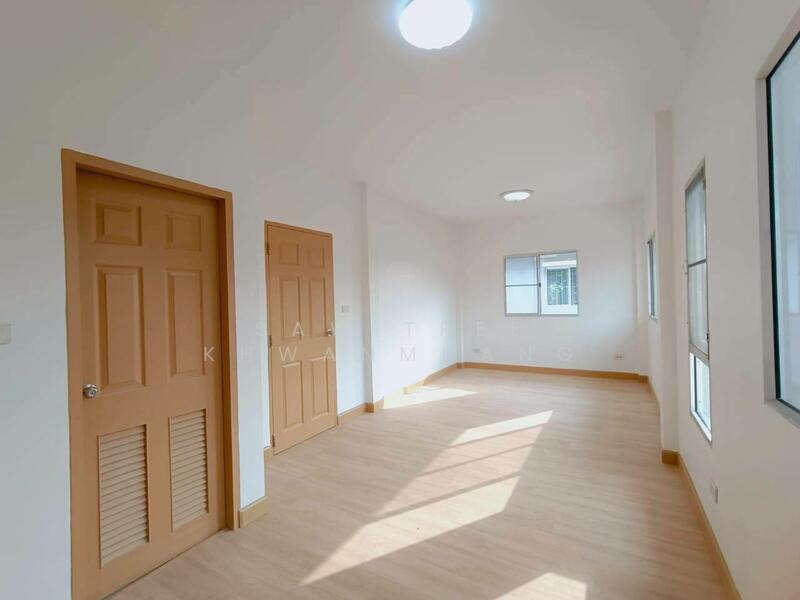 Baan Promptpat Greennova Ramindra‎ : บ้านพร้อมพัฒน์ กรีนโนวา รามอินทรา, กรุงเทพ, ถนนหทัยราษฎร์, สามวาตะวันตก, คลองสามวา, กรุงเทพ, 140 ตร.ม., บ้านแฝด ขาย, โดย Sawitree Khwanmuang, 500141869 - DDproperty.com