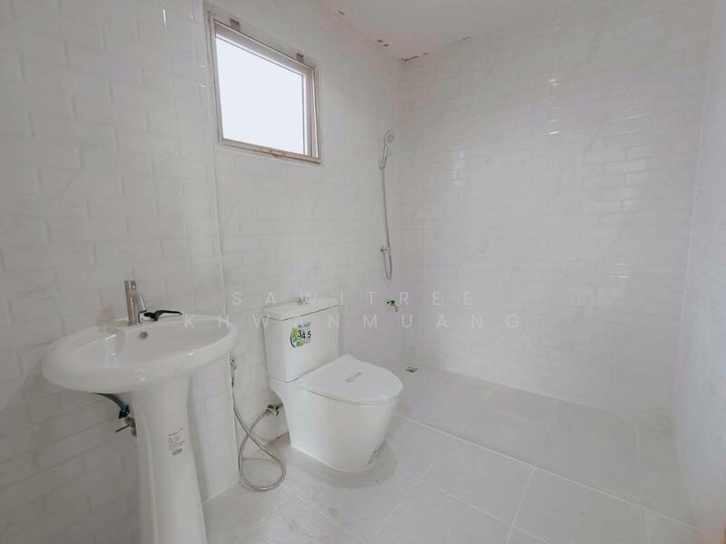 Baan Promptpat Greennova Ramindra‎ : บ้านพร้อมพัฒน์ กรีนโนวา รามอินทรา, กรุงเทพ, ถนนหทัยราษฎร์, สามวาตะวันตก, คลองสามวา, กรุงเทพ, 140 ตร.ม., บ้านแฝด ขาย, โดย Sawitree Khwanmuang, 500141869 - DDproperty.com