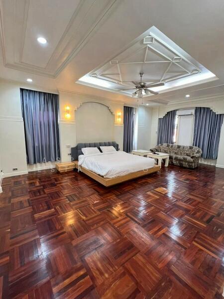 Detached House in Sukhumvit Soi 36, Pet Friendly, Bangkok, Phra Kanong, Khlong Toei, Bangkok, 9 Bedrooms, 680 sqm, Single Detached House For Rent, by Aspire Real Estate Agency Co., Ltd., 500141875 - DDproperty.com