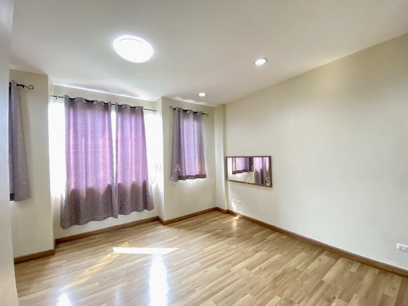 Premium Place Ekkamai-Ramindra : พรีเมี่ยม เพลส เอกมัย-รามอินทรา, กรุงเทพ, ถนนนวลจันทร์, คลองกุ่ม, บึงกุ่ม, กรุงเทพ, 179 ตร.ม., ทาวน์เฮ้าส์ ให้เช่า, โดย Thananthorn Wongvarnkaseam, 500141925 - DDproperty.com