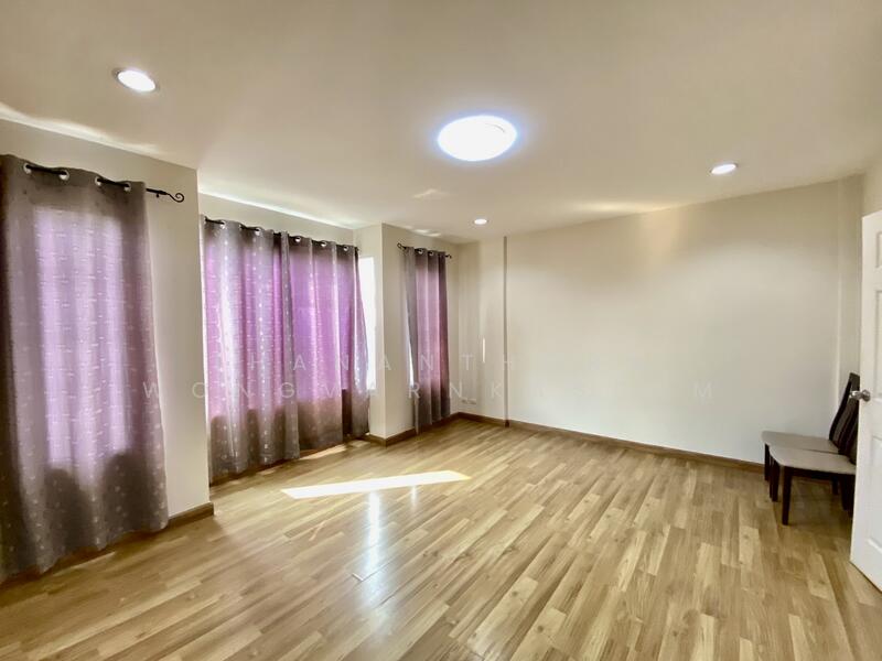 Premium Place Ekkamai-Ramindra : พรีเมี่ยม เพลส เอกมัย-รามอินทรา, กรุงเทพ, ถนนนวลจันทร์, คลองกุ่ม, บึงกุ่ม, กรุงเทพ, 179 ตร.ม., ทาวน์เฮ้าส์ ให้เช่า, โดย Thananthorn Wongvarnkaseam, 500141925 - DDproperty.com