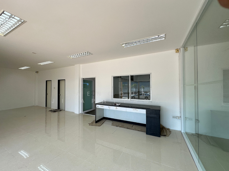 ให้เช่า - ให้เช่า-ขาย โกดัง 1,000 ตร.ม. ออฟฟิศ 2 ชั้น บางเพรียง สมุทรปราการ, สมุทรปราการ