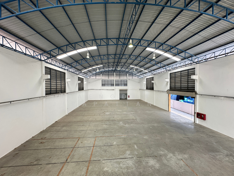 ให้เช่า - ให้เช่า-ขาย โกดัง 1,000 ตร.ม. ออฟฟิศ 2 ชั้น บางเพรียง สมุทรปราการ, สมุทรปราการ