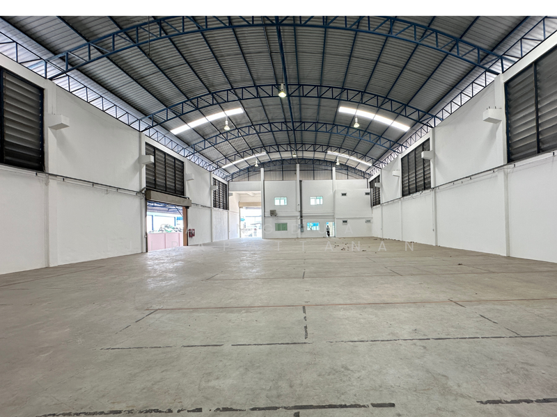 ให้เช่า - ให้เช่า-ขาย โกดัง 1,000 ตร.ม. ออฟฟิศ 2 ชั้น บางเพรียง สมุทรปราการ, สมุทรปราการ