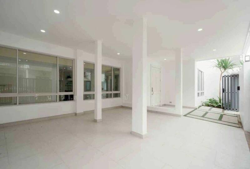For Sale - WPDD-061 ทาวน์โฮม 3 ชั้น สุขุมวิท 15, Bangkok