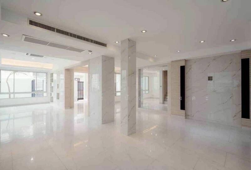 For Sale - WPDD-061 ทาวน์โฮม 3 ชั้น สุขุมวิท 15, Bangkok