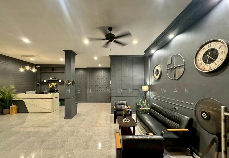 sale! Prime location hotel in Patong, Phuket. 17 bedrooms, 18 bathrooms. Selling price: 35 million, Phuket, Patong, Kathu, Phuket, 10+ Bedrooms, 120 sqm, Villa For Sale, by Rachen Nopsuwan, 500141983 - DDproperty.com