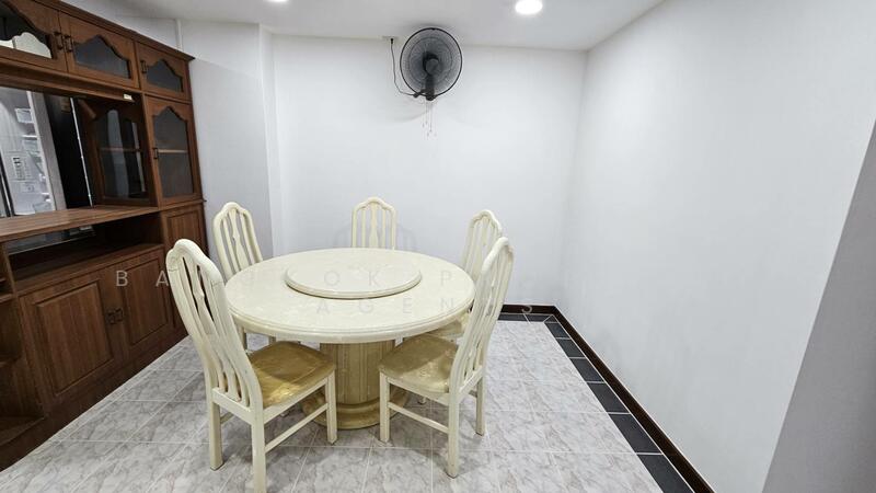 The Roof Garden Onnut, Bangkok, 697 Soi Sukhumvit 50, Phra Kanong, Khlong Toei, Bangkok, 2 Bedrooms, 70 sqm, Condo For Rent, by BANGKOK PROPERTY AGENTS, 500142087 - DDproperty.com