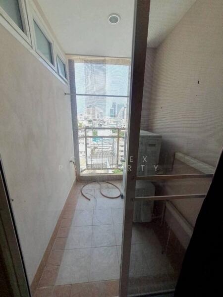 The Maple Sathon-Narathiwat, Bangkok, Narathiwatratchanakharin, Thung Wat Don, Sathon, Bangkok, 2 Bedrooms, 60 sqm, Condo For Sale, by Connex Property, 500142110 - DDproperty.com