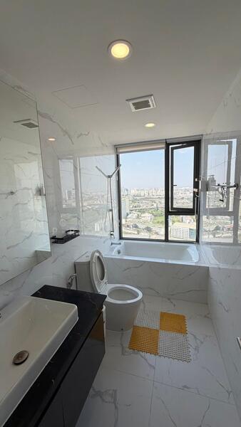 Cloud Thonglor-Phetchaburi, Bangkok, 1986 New Petchaburi Road, Bang Kapi, Huai Khwang, Bangkok, 1 Bedroom, 38 sqm, Condo For Rent, by Correct Property, 500142118 - DDproperty.com