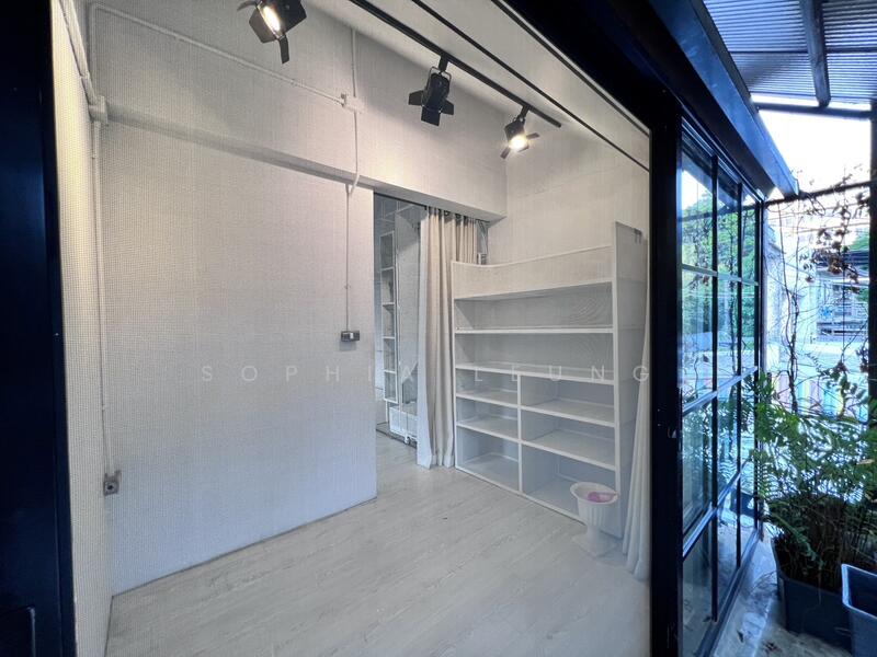 2-Story Townhouse for Rent Ekkamai Soi 12, Bangkok, Ekkamai Soi 12, Khlong Tan Nua, Watthana, Bangkok, 2 Bedrooms, 210 sqm, Townhouse For Rent, by Sophia Leung, 500142121 - DDproperty.com