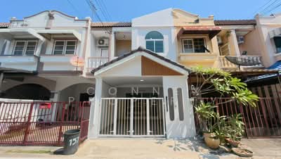 ขาย - บ้านวรางกูล เลียบคลองสอง : Worarakun House, along Khlong Song, กรุงเทพ