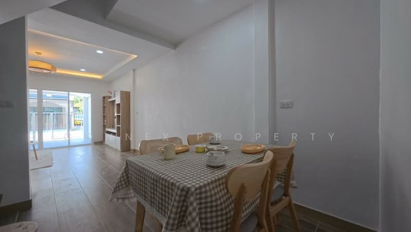 Worarakun House, along Khlong Song, Bangkok, Bang Chun, Khlong Sam Wa, Bangkok, 2 Bedrooms, 110 sqm, Townhouse For Sale, by Connex Property, 500142132 - DDproperty.com