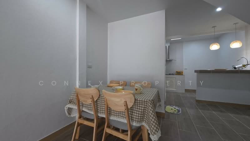 Worarakun House, along Khlong Song, Bangkok, Bang Chun, Khlong Sam Wa, Bangkok, 2 Bedrooms, 110 sqm, Townhouse For Sale, by Connex Property, 500142132 - DDproperty.com